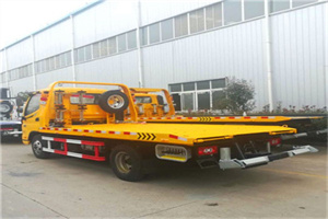 临高附近拖车救援搭电