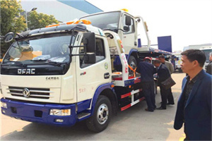 临高汽车道路救援拖车价格